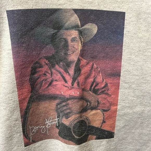 George Strait size medium scoopneck - Picture 1 of 3